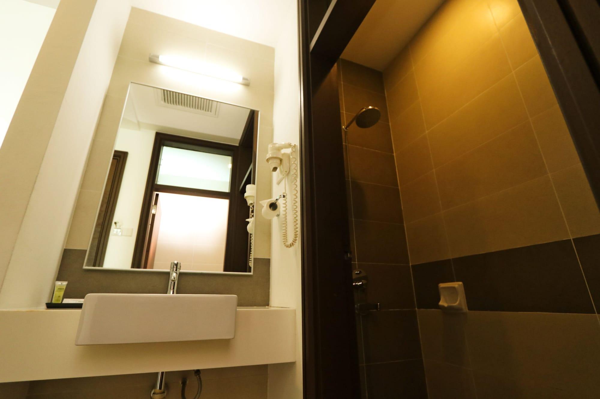 Espira Kinrara Hotel Puchong Luaran gambar