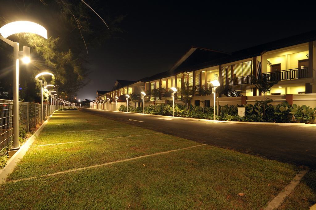 Espira Kinrara Hotel Puchong Luaran gambar