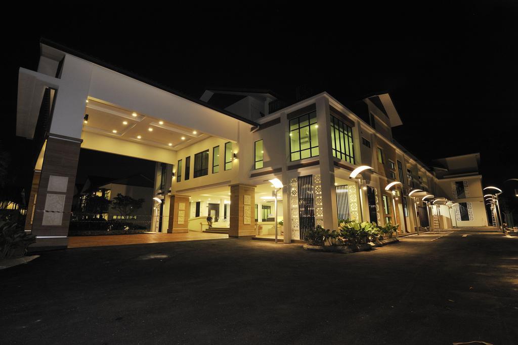 Espira Kinrara Hotel Puchong Luaran gambar